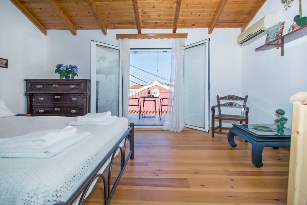 Апартаменты Spiti Maria Valanio Экстерьер фото